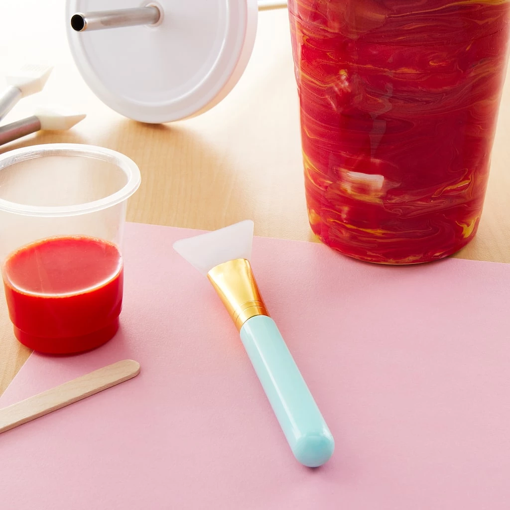 Coupon π₯ We R Memory Keepers® Spin It™ Silicone Brush π€© - Image 2