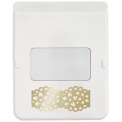 Brand new 👍 We R Memory Keepers® Floral Edge Punch 🛒